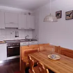 Plodn House Apartman